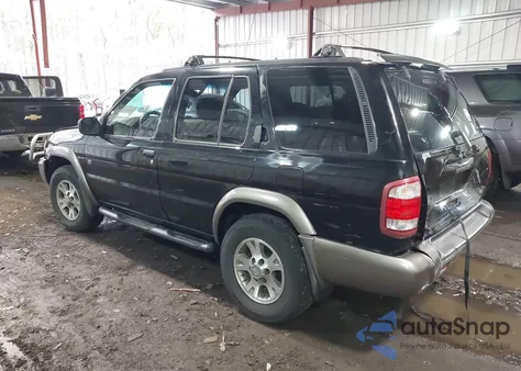 1999 Nissan Pathfinder Le/Se/Xe z USA, uszkodzony, nr VIN JN8AR07Y1XW356295